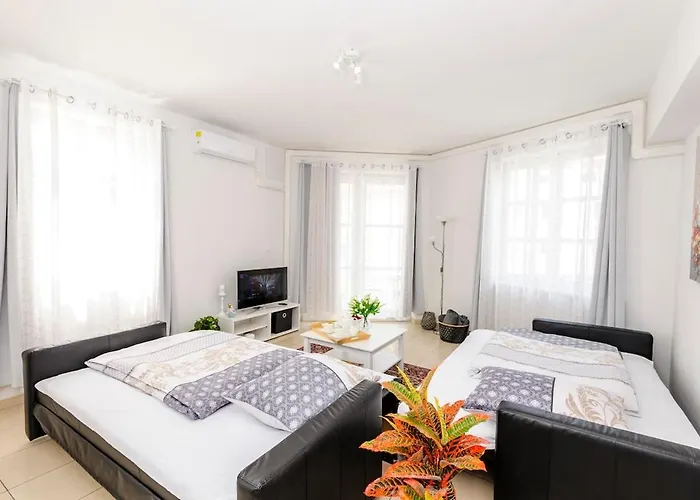 Bella Upscale 아파트