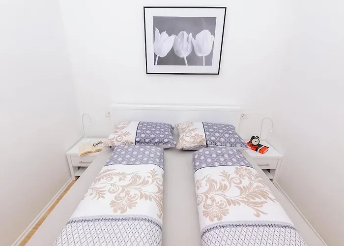 아파트 Bella Upscale