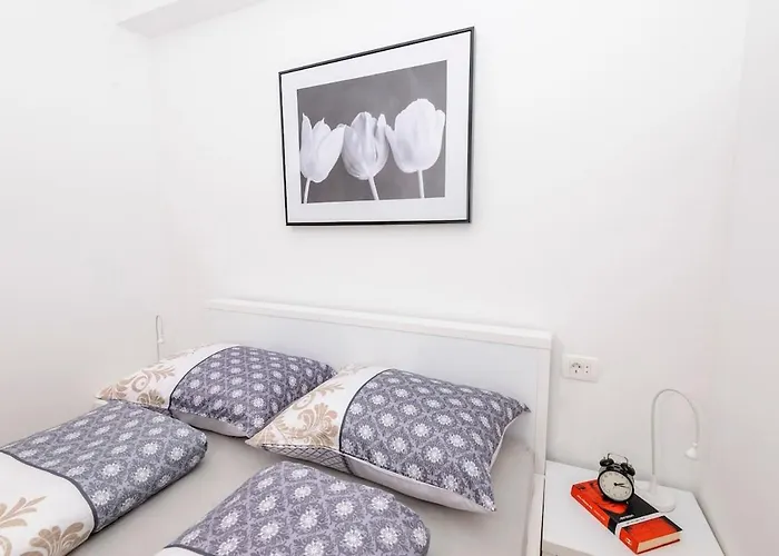 Bella Upscale 아파트 *