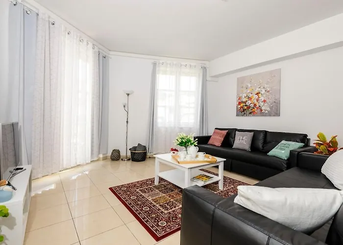 아파트 Bella Upscale 시베니크